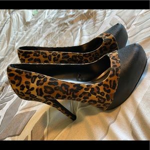 Torrid | Pinup Leopard High Heels | 8.5